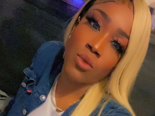 دردشة الفيديو المثيرة PrettyDoubleG