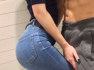 دردشة الفيديو المثيرة tikitokilove