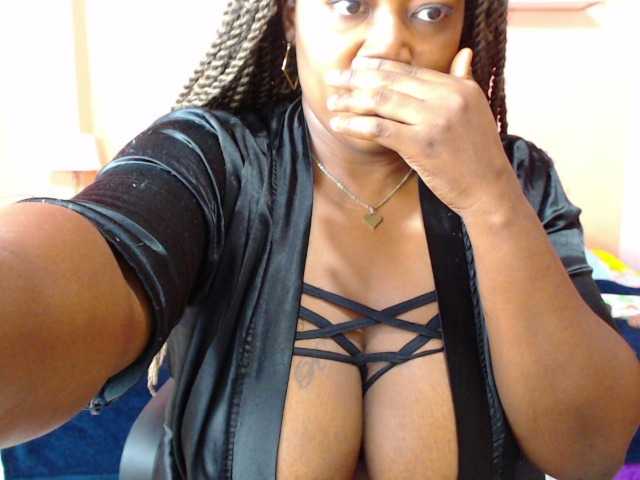 لقطات البث princes-ebony