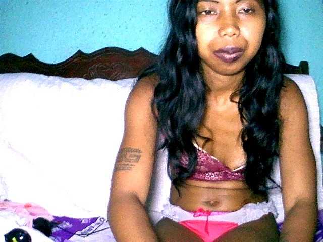 لقطات البث Prisca