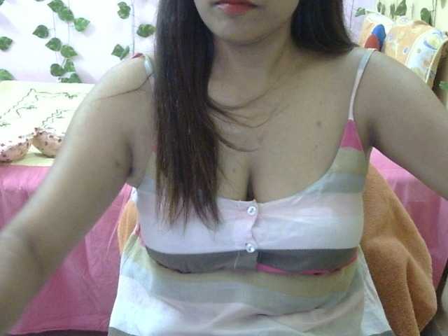 لقطات البث Priya10