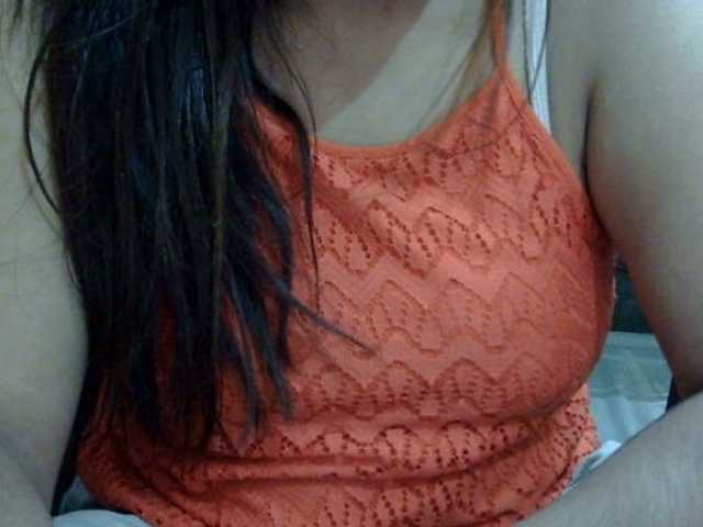 لقطات البث Priya10