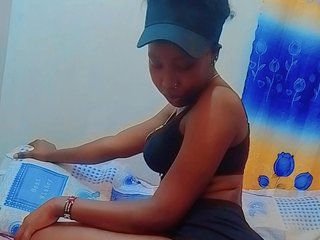 دردشة الفيديو المثيرة Proudforyou