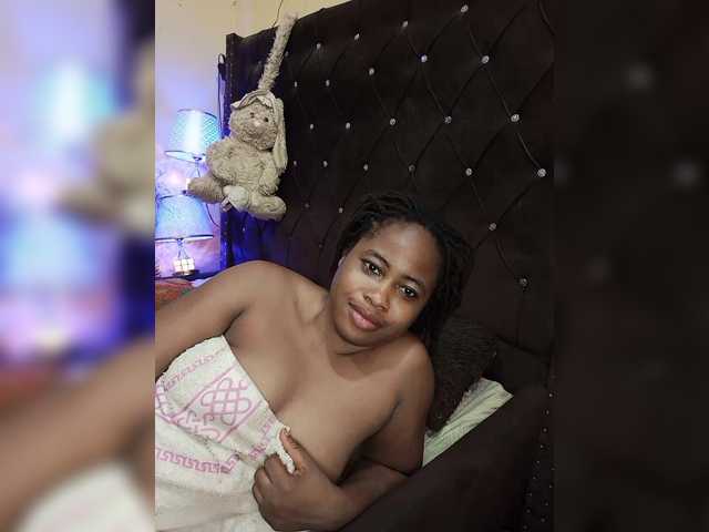 لقطات البث Pussygiver