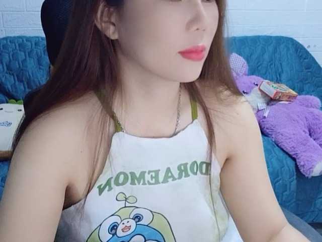 لقطات البث Queendy