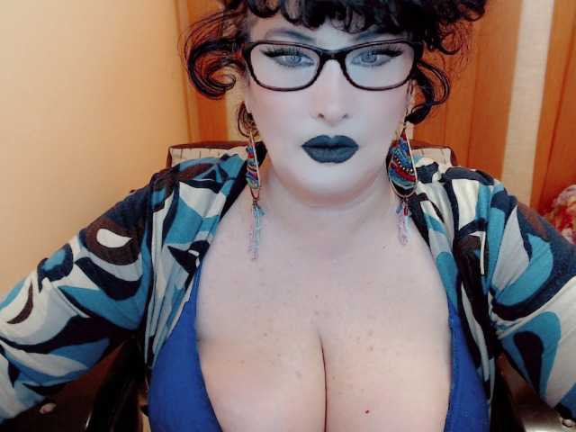 الصور QueenOfSin GODESS ​OF ​YOUR ​SOUL ​AND ​QUEEN ​OF ​SIN ​IS ​HERE!​SHOW ​ME ​YOUR ​LOVE ​AND ​I ​SHOW ​YOU ​PARADISE!#​mistress#​bbw