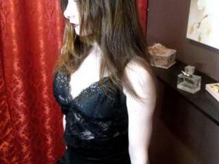 دردشة الفيديو المثيرة quelqyes