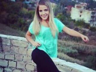 دردشة الفيديو المثيرة qwertyuiaj