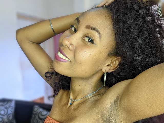 صورة الملف الشخصي Radjinie