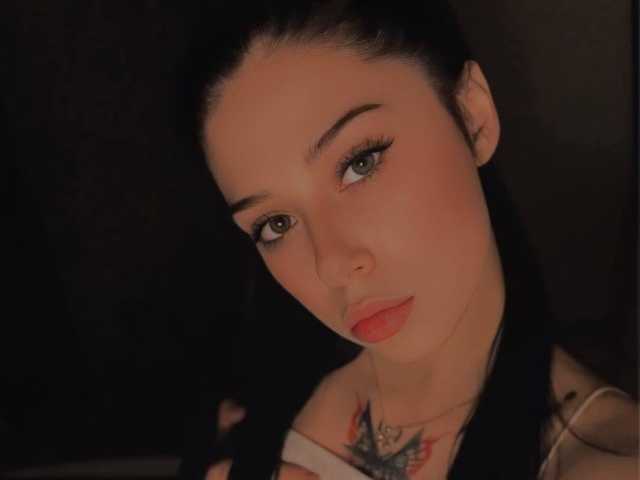 صورة الملف الشخصي RaeMoon