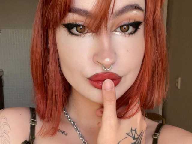 صورة الملف الشخصي RayniraJones