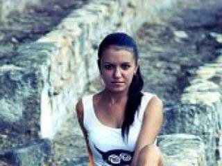 دردشة الفيديو المثيرة Red1Flower