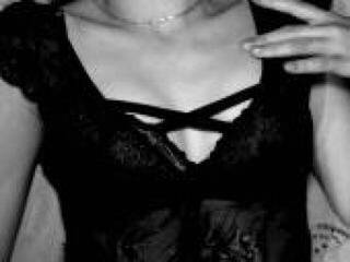 دردشة الفيديو المثيرة redmira