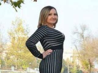 دردشة الفيديو المثيرة relaksinka