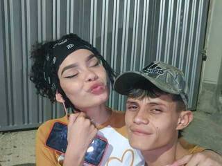 دردشة الفيديو المثيرة RhabenaBoysex