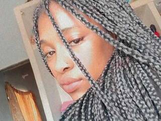 دردشة الفيديو المثيرة Rihana-28