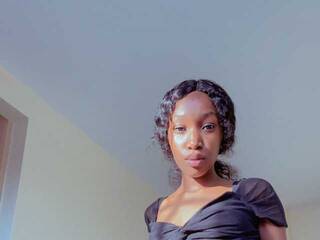 دردشة الفيديو المثيرة Ririlifetime