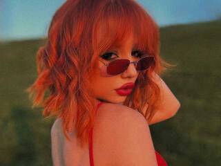 دردشة الفيديو المثيرة RizhayaBestia