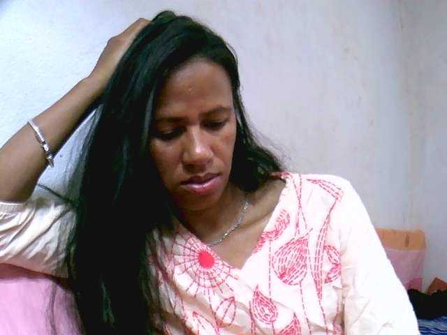 لقطات البث Rnathalie