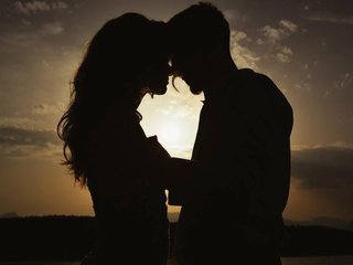 دردشة الفيديو المثيرة Roosee