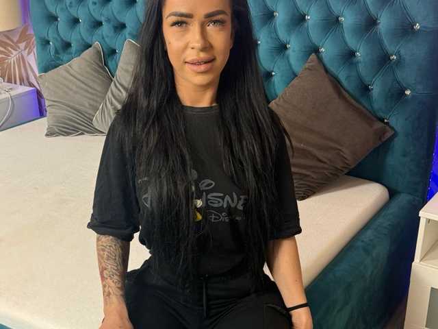 صورة الملف الشخصي RosalieMila