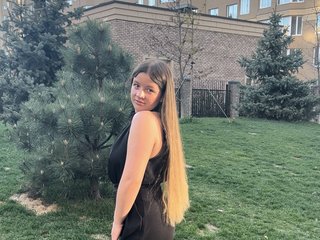 دردشة الفيديو المثيرة RosalineLov
