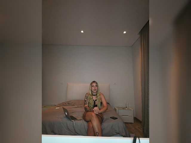 لقطات البث Rosalliaa