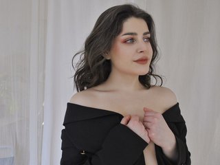 دردشة الفيديو المثيرة Roselina