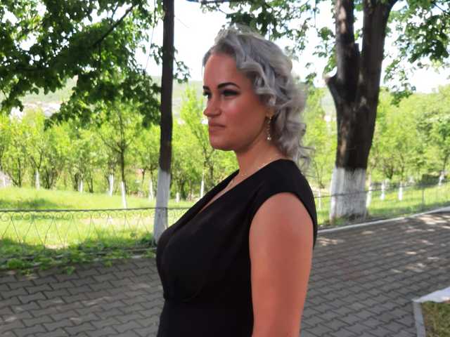 صورة الملف الشخصي Roselyn25