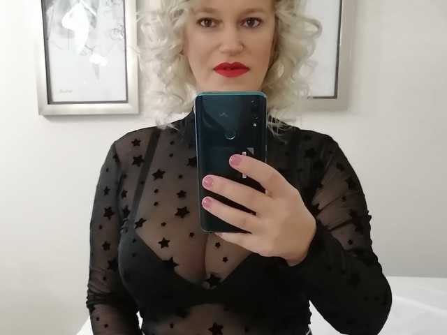 صورة الملف الشخصي Roselyn25