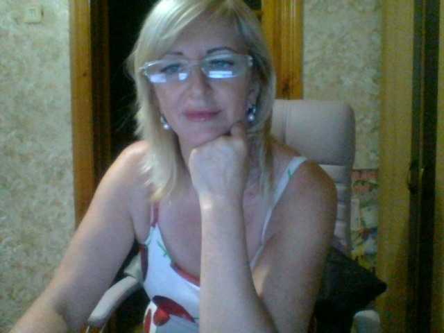 لقطات البث RoseQMagic