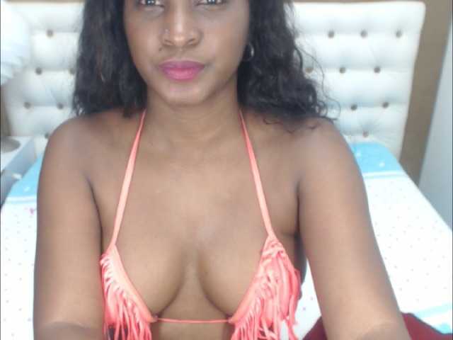 لقطات البث RosieLuxe