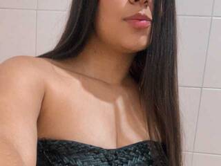 دردشة الفيديو المثيرة rousebennett