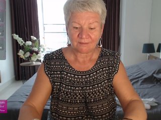 دردشة الفيديو المثيرة roxana-brooks