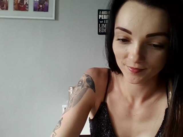 لقطات البث RoxiSexy