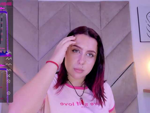 لقطات البث Roxanne_M