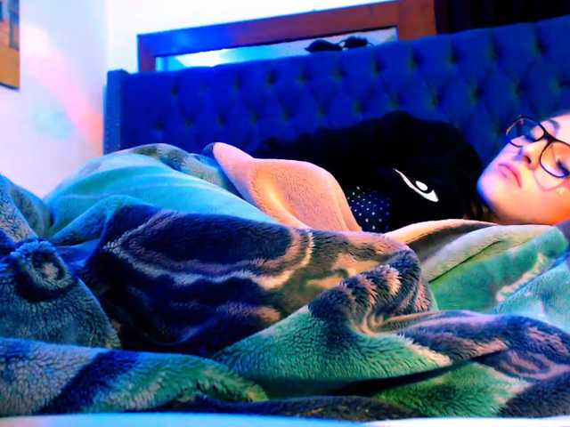 لقطات البث roxy-pink-eas