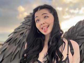 دردشة الفيديو المثيرة RoxyNilll