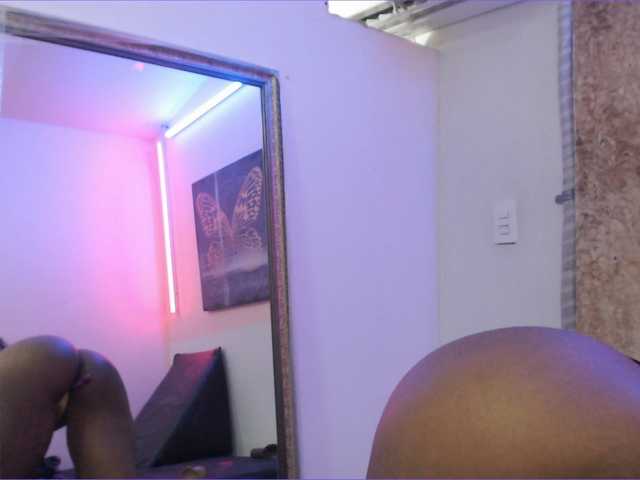 الصور Rubijonas95 Welcome to my room, fuck my tits by (111) tokens♥ #ebony #new #latina #lovense #toy