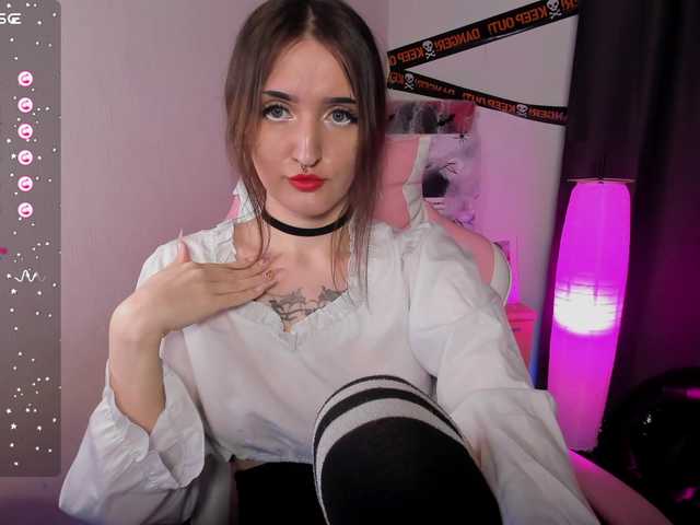 لقطات البث Rydel-Sherryy