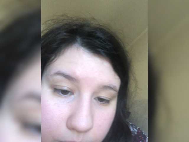 لقطات البث SaanviUwU