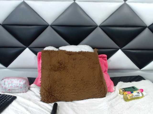 لقطات البث SabrinaPink