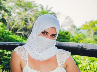 دردشة الفيديو المثيرة salma-arabic
