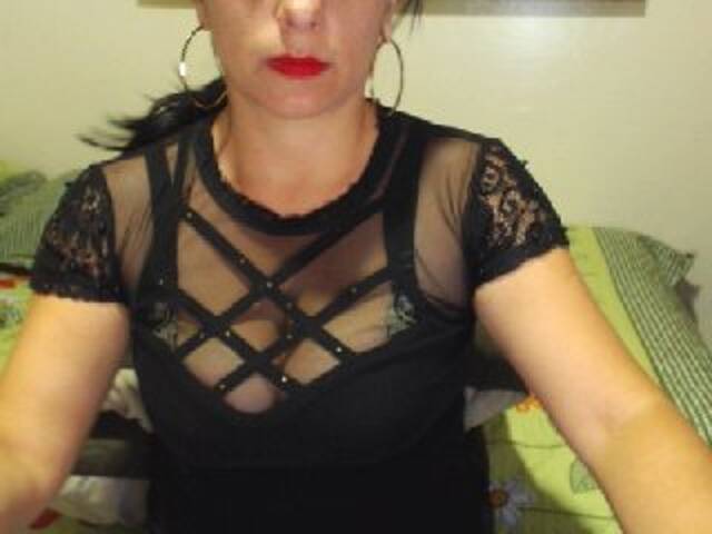 لقطات البث salomesuite