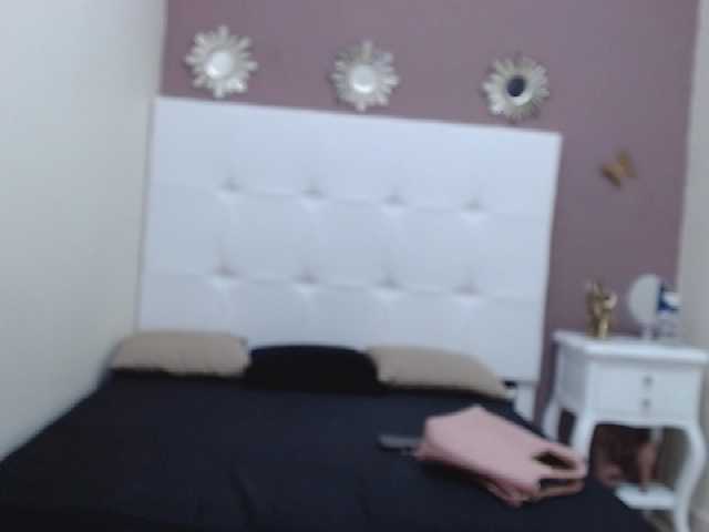 لقطات البث Samanta-Ley