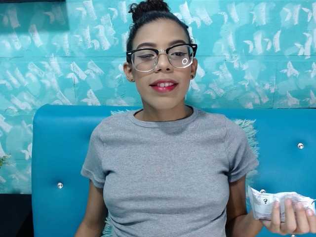 لقطات البث samanthabraid