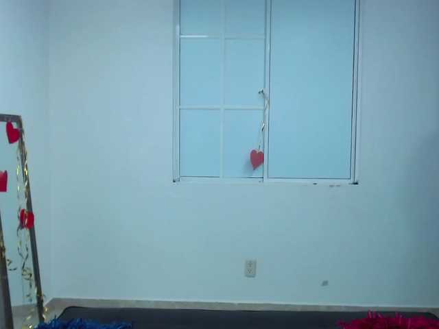 لقطات البث LilyJames