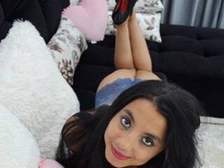 دردشة الفيديو المثيرة SamiraShy