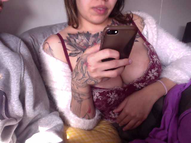 لقطات البث SammyAdrianes