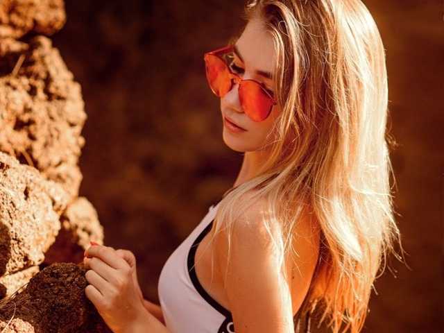 صورة الملف الشخصي SandraSexWife